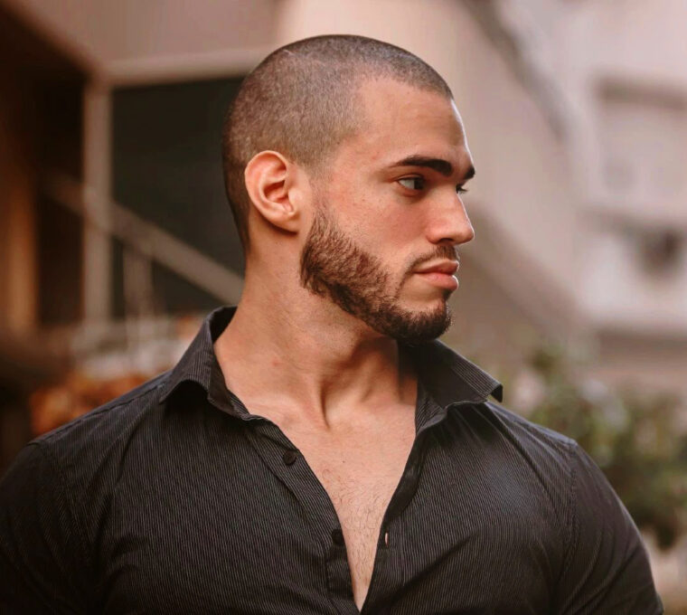 buzz cut tagli capelli uomo pochi capelli