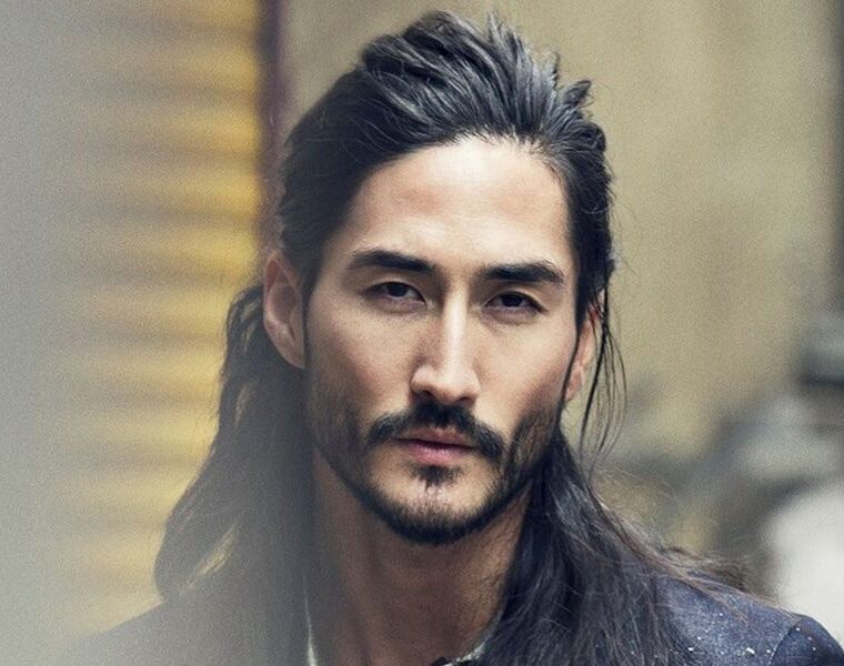 capelli lunghi taglio capelli uomo 2026 tendenze