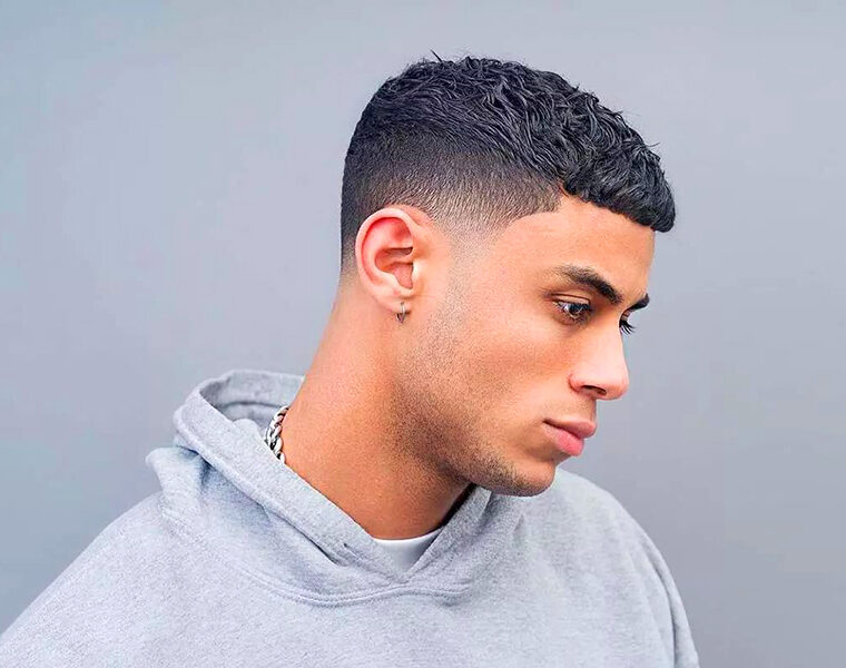 crew cut tagli capelli uomo pochi capelli