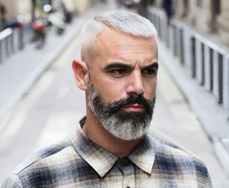 acconciature riga laterale side line capelli corti uomo over 50 anni taglio capelli uomo