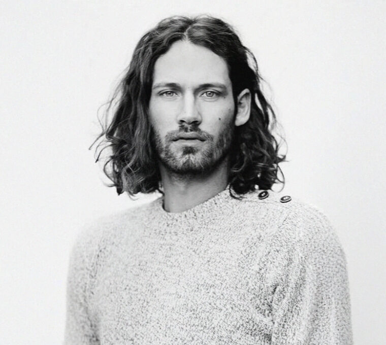 mens haircuts long hair capelli lunghi styles taglio capelli uomo