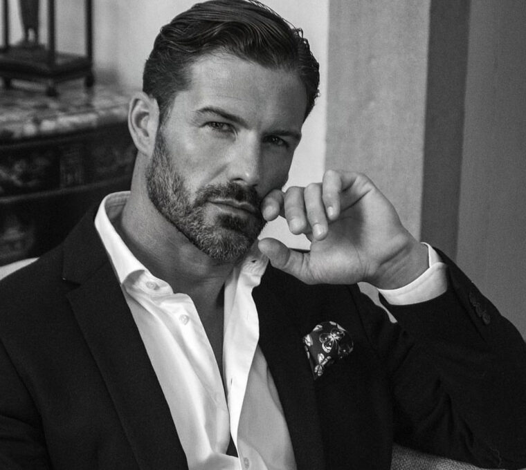 slick back taglio capelli forma del viso capelli uomo hairstyle mens haircut