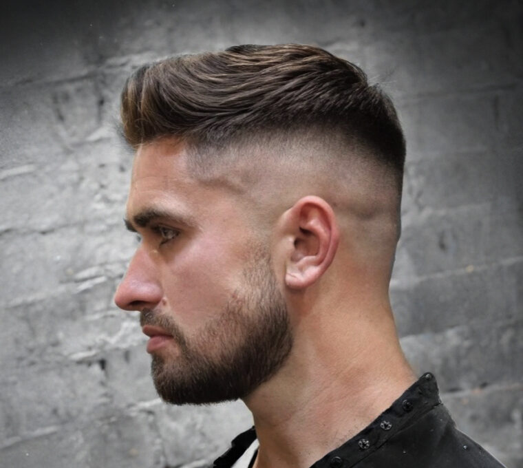 acconciature sfumature taper fade taglio capelli uomo men haircuts