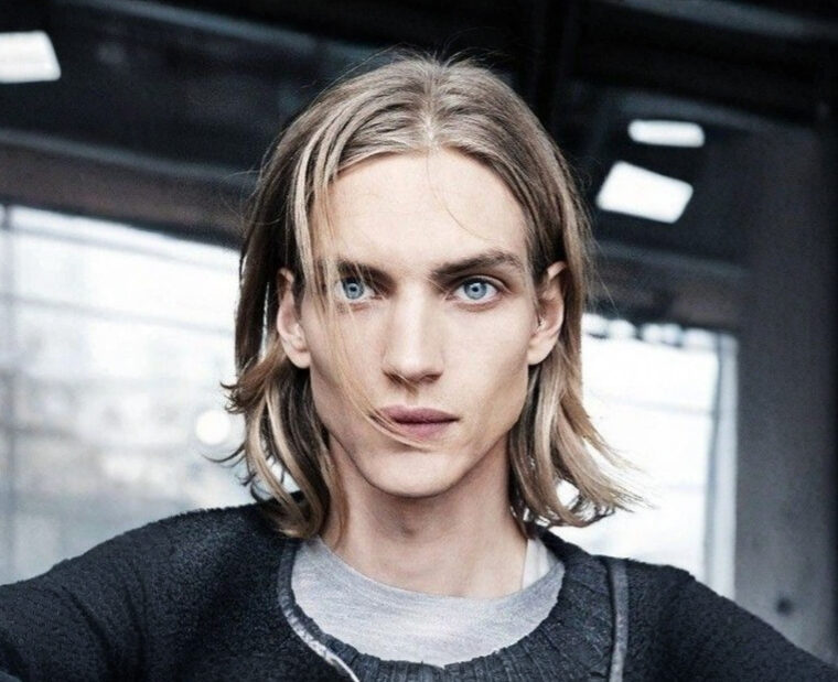acconciture riga in consigli mezzo middle part men haircuts taglio capelli uomo