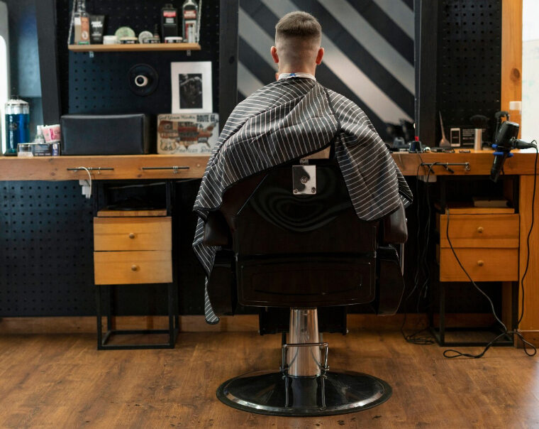 il barbiere barbershop storia artigiano barba barber